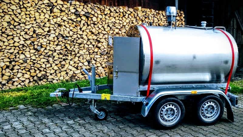 Alois Huber Landtechnik GmbH - Gebrauchte Milchkühltanks und Landmaschinen