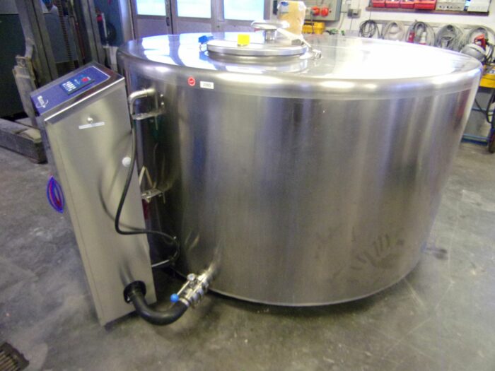 Alois Huber Landtechnik GmbH gebrauchter Milchkühltank