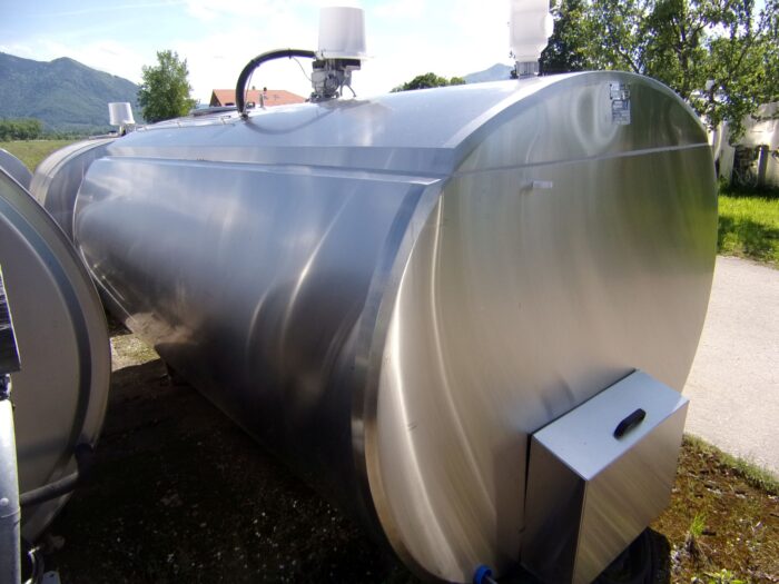 Alois Huber Landtechnik GmbH gebrauchter Milchkühltank